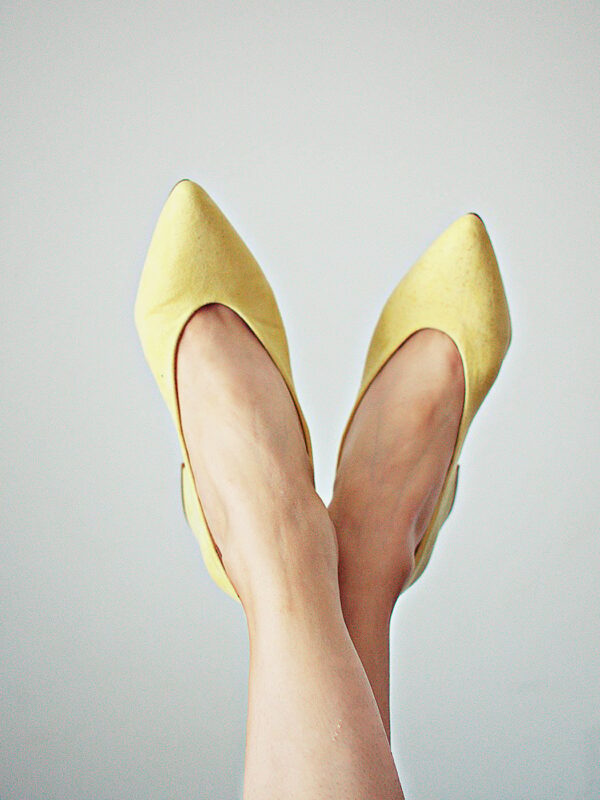 Mid heel shoes